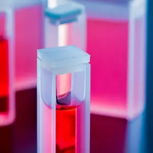 คิวเวตต์ควอตซ์คุณภาพสูง TECHINSTRO ความจุ 3.5 มล. ฝาครอบ PTFE ขนาด 0.01 มม. เส้นทางแสง 10 มม. ผลิตตามแบบ OEM สำหรับการสเปกโตรสโกปีที่แม่นยำ - Product Image 2