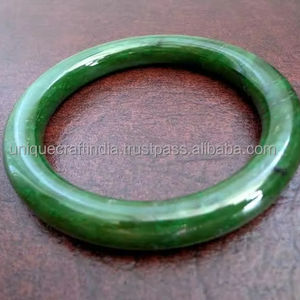 Bracelet manchette artisanal vintage en résine, style ange et amour, pour femme indienne, bracelet jonc tendance, art populaire - Product Image 1