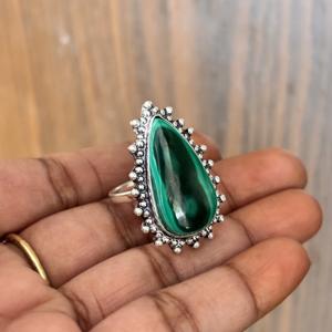 Vente en gros de bagues en argent sterling 925 plaqué argent, forme poire, serties de malachite, lot de pierres précieuses, bijoux en vrac pour fiançailles et fêtes - Product Image 2