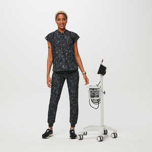 ชุดเครื่องแบบโรงพยาบาลแขนสั้นแขนยาวสำหรับผู้หญิงชุดคอตตอนสำหรับพยาบาลสครับกำหนดโลโก้ได้เอง - Product Image 1