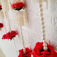 Guirlandes élégantes de Mogra avec des perles de rose pour la décoration de porte latérale, guirlandes décoratives tendance pour la décoration d'inauguration