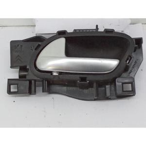 MANILLA INTERIOR DE LA PUERTA DELANTERA IZQUIERDA PEUGEOT 208 Serie 96605254vv (12>19) - Product Image 1