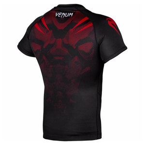 Haute qualité personnalisé BJJ Rash Guards Durable Sublimation impression MMA Fitness Gear Anti-UV respirant pour une utilisation en salle de sport - Product Image 4
