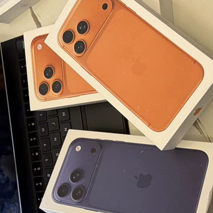 PRECIO ORIGINAL LISTO PARA ENVIAR Nuevo i-Phone 17 Pro en Existencia ENVÍO MÁS RÁPIDO - Product Image 1