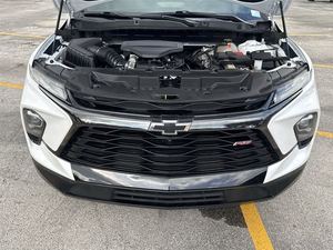 2024 Chevrolet Blazer RS AWD มือสองเบาะหนังแท้สีดำภายในเครื่องยนต์เทอร์โบ R18ซ้ายอัตโนมัติ - Product Image 4