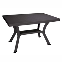 Table de salle à manger extérieure moderne italienne simple blanche en plastique PP avec structure métallique résistante aux intempéries, montage rapide et facile, mobilier de maison