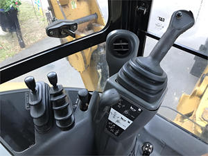 2016 CATERPILLAR 430F2 Forte condition de travail à roues hydraulique bras extensible chat chargeuse-pelleteuse 430 à vendre - Product Image 4