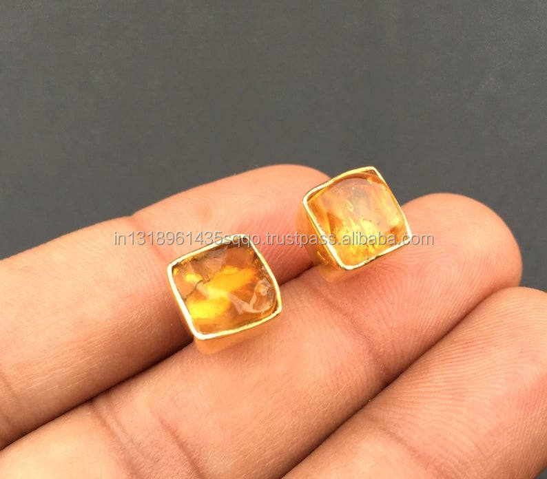 สีเหลือง