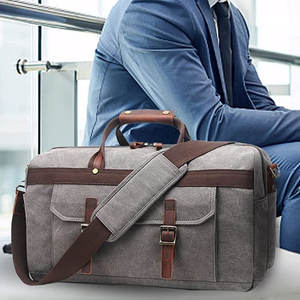 กระเป๋าใส่อุปกรณ์กีฬาแบบคลาสสิกสำหรับใช้ในชีวิตประจำวัน กระเป๋าอุปกรณ์แบบนุ่ม กันน้ำ ทนทาน ดีไซน์ใหม่สำหรับทีม - Product Image 5