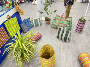 ถุงช้อปปิ้งโพลีโพรพิลีนรีไซเคิลเป็นมิตรต่อสิ่งแวดล้อมขนาดใหญ่ถุงซักผ้าแบบนำกลับมาใช้ใหม่ได้อย่างยั่งยืน - Product Image 2