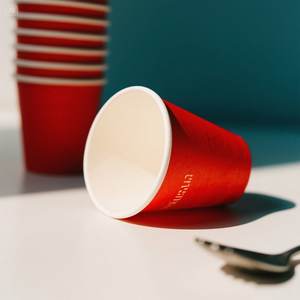 Paquete de 50 vasos de papel resistentes de 8 oz, rojo ecológico - Product Image 3