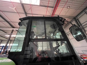 XC-MG XC918 Howo for EV Front Wheel Loader Skid Steer Log Tractor Loader 906 1288 Hrs EPA Engine with Gearbox and Pump - Product Image 6