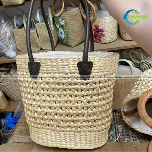กระเป๋าโท้ทหญ้าทะเลธรรมชาติพรีเมียมสำหรับผู้หญิง กระเป๋าถือบุผ้าฝ้ายทอมือ รุ่น PHU HAO 503003 ของขวัญ งานฝีมือเวียดนาม สำหรับปิกนิก - Product Image 4