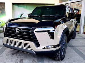 รถยนต์มือสอง GX550H Far Peak Edition ปี 2024-2025 รุ่นไฮบริด SUV เครื่องยนต์เกียร์อัตโนมัติ 6 สปีด เบาะหนังคุณภาพสูง สีเข้ม - Product Image 6