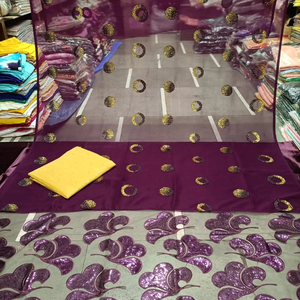 ชุดแต่งงานลดราคา ผ้าไหมทอ 100% ระบายอากาศได้ดี น้ำหนักปานกลาง หลายสี แฟรนซ์วาอี ดิรัก โซมาลี ดิราค ขายส่ง - Product Image 1