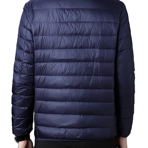 เสื้อแจ็คเก็ตพัฟเฟอร์ผู้ชายไซส์พลัสแบบกำหนดเอง พร้อมโลโก้แบบกำหนดเอง เสื้อแจ็คเก็ตพัฟเฟอร์สำหรับฤดูหนาว สตรีทแวร์ ยูนิเซ็กซ์  โลโก้แบบนูน  เสื้อแจ็คเก็ตพัฟเฟอร์ผู้ชายคุณภาพสูง - Product Image 2