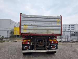 Camión Tractor Diésel Euro 5 de Servicio Pesado 2022, 6.4 L, 460 HP, con Transmisión Automática y Tracción 8x4, Vehículo Potente para Larga Distancia - Product Image 3