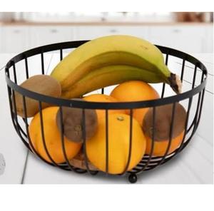 Nuevo Frutero de Metal de 2 Niveles con Acabado Negro para Almacenamiento de Alimentos en Mesa de Restaurante, Hotel o Boda - Product Image 3