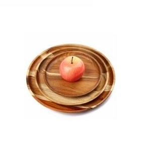 Assiette et vaisselle en bois fruits pour fête de mariage avec vaisselle taille différente et couleur bois naturel - Product Image 2