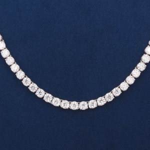 สร้อยเพชรสไตล์คิวบานแบบ925สายสร้อยกว้าง4มม. ทำจากเงิน VVS สำหรับห้องทดลอง - Product Image 1