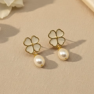Pendientes de perlas de concha con perlas naturales de agua dulce y joyería de nácar para tu hermana, esposa, novia y seres queridos - Product Image 1
