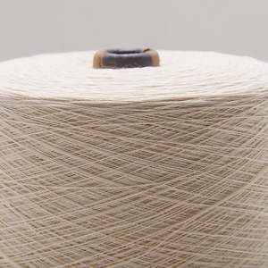 Disfrute de una suavidad superior y una resistencia confiable con nuestro hilo 100% algodón, hecho de algodón natural puro, en grandes cantidades. - Product Image 4