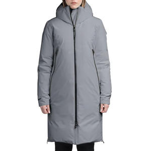 Parka à capuche en tricot personnalisé de qualité supérieure pour femmes Veste bouffante et veste d'hiver matelassée - Product Image 1