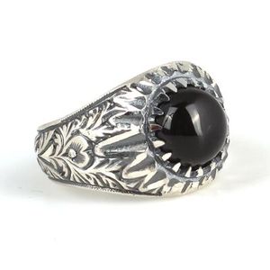 Bague pour homme en argent sterling 925 avec petite pierre d'ambre noire pressée, motif géométrique, platine, certifiée IGI, pour un usage quotidien - Product Image 2