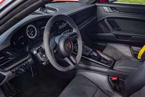 2024 Porsche 911 GT3 AWD Coupé Turbo en cuir R18, faible kilométrage, boîte automatique, conduite à gauche, essence, état neuf - Product Image 4