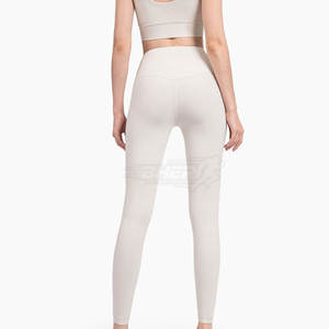 Nuevo diseño Logotipo personalizado Mujeres Yoga Set Secado rápido Mujeres Yoga Set Transpirable Mujeres Yoga Set - Product Image 5