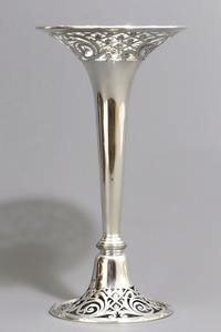 Vase Trompette Haut et Évasé Minimaliste en Argent Chromé Durable pour Décoration de Table de Noël, Mariage, Maison - Vente Directe - Product Image 4