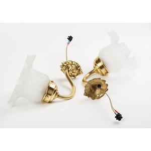 Les ensembles de salle de bain en métal combinent résistance, beauté et praticité dans une solution élégante qui améliore la confiance et le confort de l'utilisateur. - Product Image 4