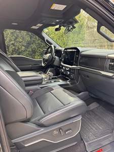 F-150 Rapt0r 2022, 450 ch, V6 biturbo, 4 roues motrices, essieu arrière verrouillable, peu modifié - Product Image 3