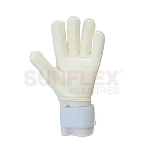 Vente chaude de gants de gardien de but en latex allemands de haute qualité fabriqués au Pakistan - Product Image 3