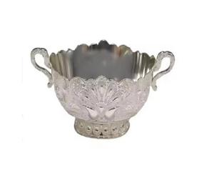 Bol en acier inoxydable de forme carrée sur pied en métal design Elegance pour la décoration de table du Ramadan bol de service aux dattes en chocolat - Product Image 1