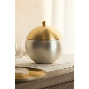 Cubo de hielo de metal de latón con acabado mate con pinzas para bebidas refrigeradas y enfriador de metal fácil de servir - Product Image 2