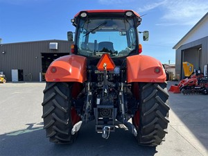 Tractor Kubota 2017 4WD de alto rendimiento para agricultura, trabajo pesado, motor de núcleo usado, bomba de engranajes, caja de cambios a la venta - Product Image 4