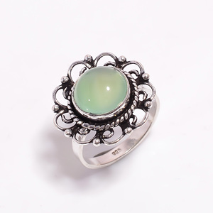 Bague fine de style classique en argent sterling 925 avec pierre précieuse Prehnite pour fiançailles de mariage et cadeau de fêtes d'anniversaire - Product Image 1
