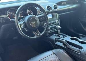 Ford Mustang GT 2020 d'occasion propre - Product Image 3