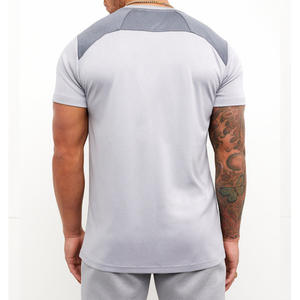 Ropa de verano para hombres, venta al por mayor, conjuntos gemelos de alta calidad para hombres, ropa de calle personalizada, camiseta de poliéster de Color gris para hombres y conjuntos cortos - Product Image 2