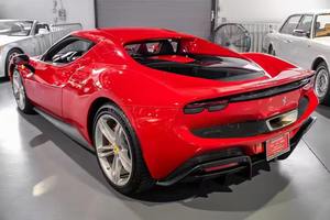 Sedán SUPER CLEAN 2025 de Gasolina con Cámara Trasera de 360°, Asientos de Cuero, Techo Panorámico, Listo para Enviar - Product Image 2