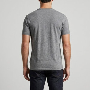 Camisetas Urbanas con Pedrería para Hombre, Tela Ligera, Ajuste Cómodo, Ideales para Gimnasio y Ropa Casual de Calle - Product Image 4