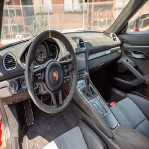 พร้อมจัดส่ง ปี 2023 สำหรับ 718 CAYMAN GT4 พวงมาลัยซ้าย เบาะหนัง พร้อมกล้องมองหลัง - Product Image 5