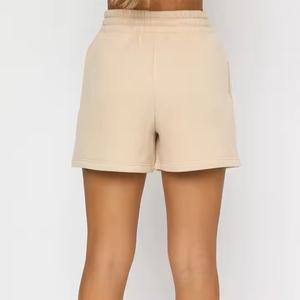 ชุดกีฬาของผู้หญิงชุด2ชิ้นเสื้อฮู้ดผ้าฝ้ายและกางเกงขาสั้นผ้าฟลีซ100% ออกแบบได้ตามต้องการ - Product Image 5