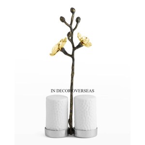 Molinillos de sal y pimienta con textura martillada recubierta de polvo de Color blanco de Metal más exigentes con soporte de diseñador de flores de Color negro - Product Image 2