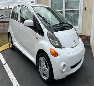 MITSU-BISHI I-MI-EV ES 2012 - Product Image 1