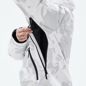 Veste de ski 3-en-1 pour hommes, imperméable, coupe-vent, isolée, doublure amovible, fonctionnelle et élégante pour toutes les conditions. - Product Image 3