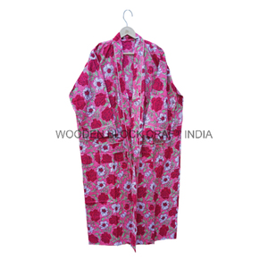 Kimono parfait en pur coton avec une texture douce et lisse, kimono à encolure en V avec un design simple et un imprimé floral pour une tenue décontractée - Product Image 5