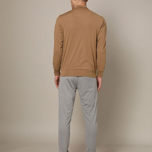 Custom Made Men's Tracksuit Low Price and Latest Style Solid Color Breathable and Heavyweight for Winter <b>Printed</b> Technics - Product Image 3