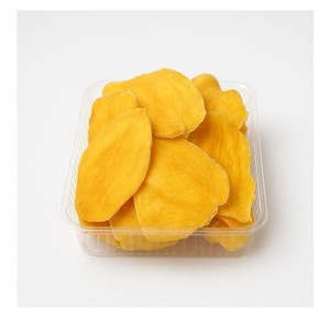 ชิ้นมะม่วงอบแห้งเนื้อนุ่มเหมาะสำหรับรับประทานอาหารโดยตรงหรือใช้เบเกอรี่และของหวาน - Product Image 1